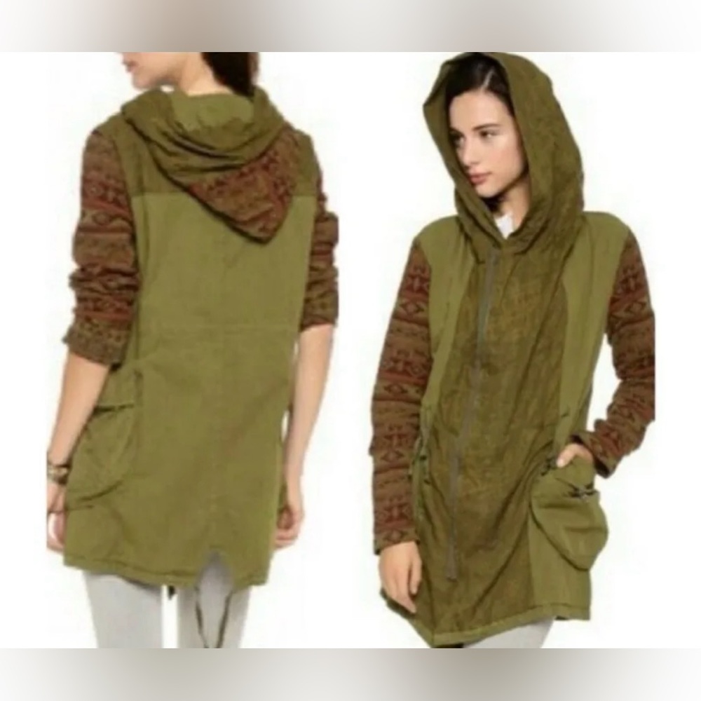 FREE PEOPLE Tapestry Army Green Jacket in XS!